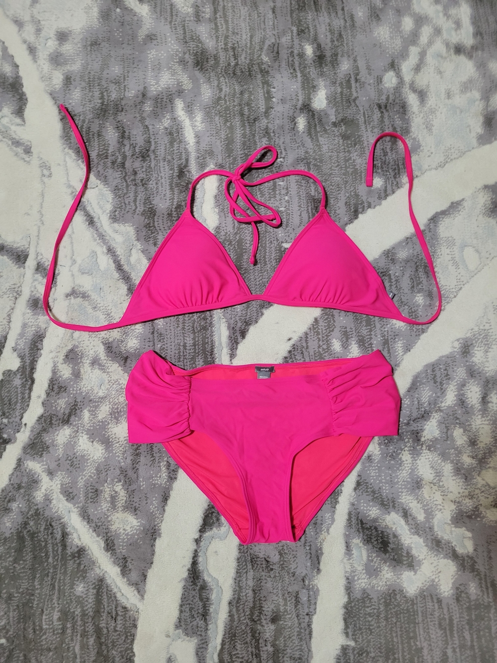 Aerie Hot Pink Triangle Tie Bikini top only M